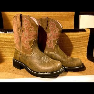 Ariat Fat Baby Bomber Boots